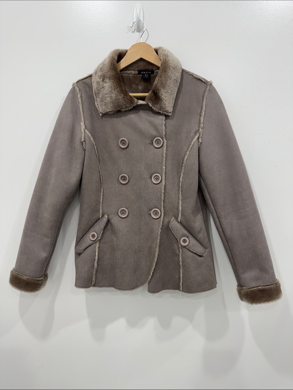 UK2LA Womens M Taupe Faux Shearling Jacket Double Breasted Faux Suede‎ Coat